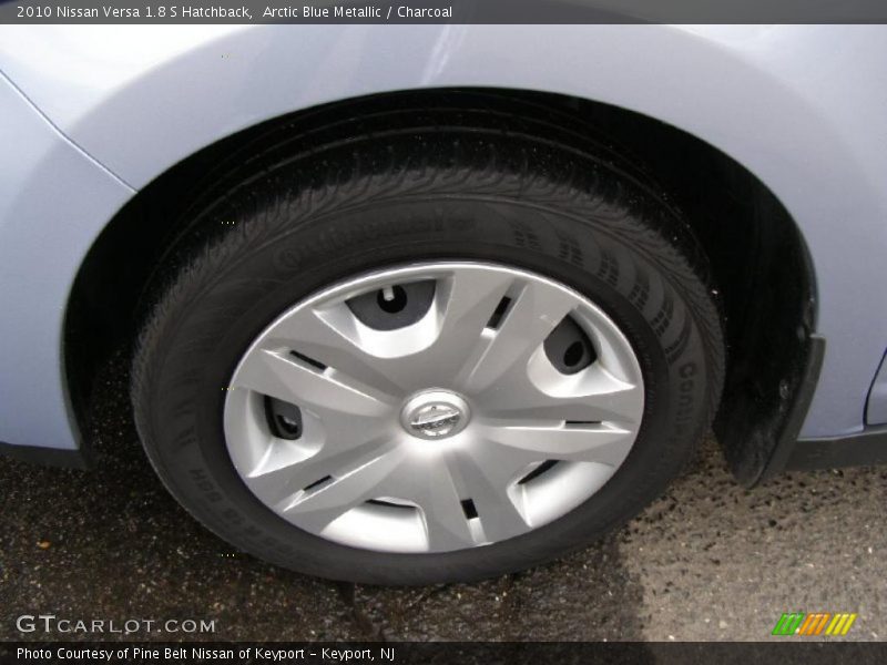 Arctic Blue Metallic / Charcoal 2010 Nissan Versa 1.8 S Hatchback
