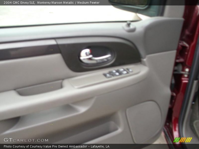 Monterey Maroon Metallic / Medium Pewter 2004 GMC Envoy SLE