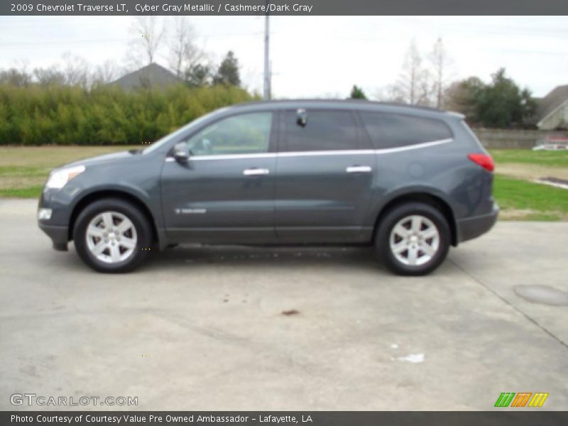 Cyber Gray Metallic / Cashmere/Dark Gray 2009 Chevrolet Traverse LT
