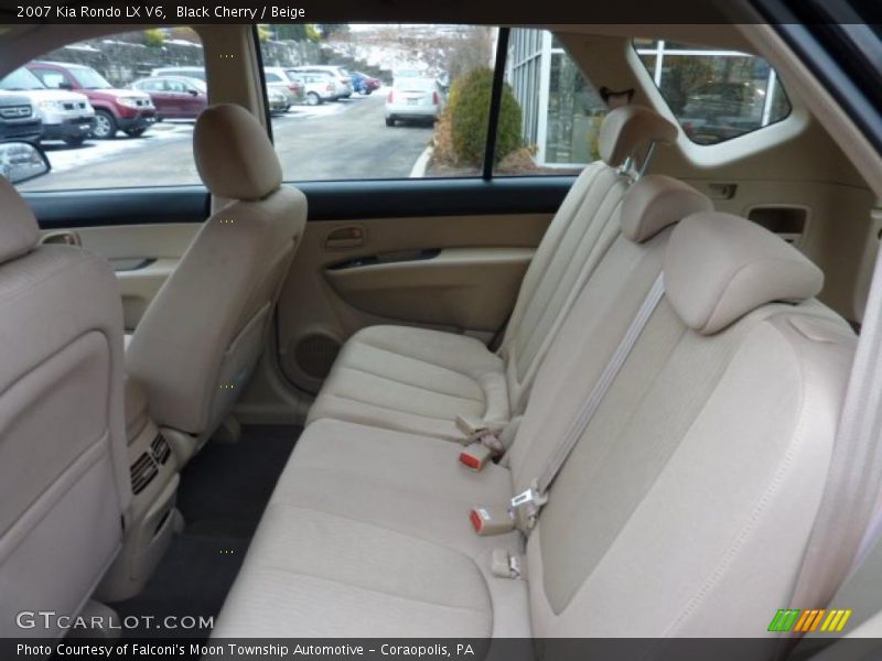 Black Cherry / Beige 2007 Kia Rondo LX V6