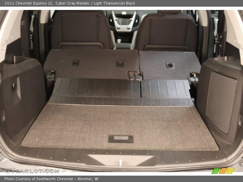 Cyber Gray Metallic / Light Titanium/Jet Black 2011 Chevrolet Equinox LS