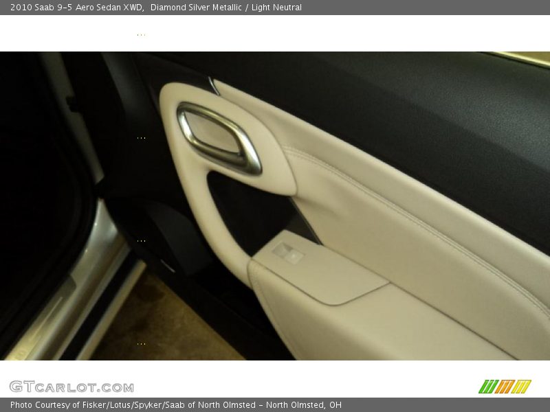 Diamond Silver Metallic / Light Neutral 2010 Saab 9-5 Aero Sedan XWD