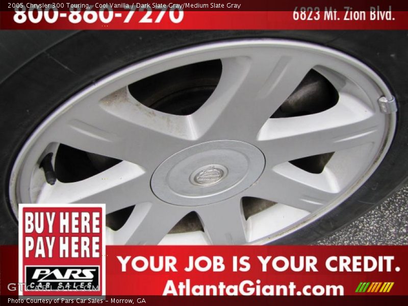 Cool Vanilla / Dark Slate Gray/Medium Slate Gray 2005 Chrysler 300 Touring