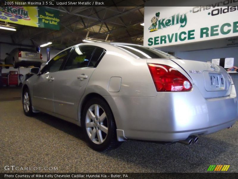Liquid Silver Metallic / Black 2005 Nissan Maxima 3.5 SL