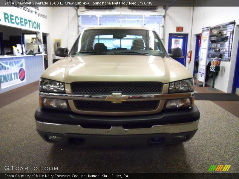 Sandstone Metallic / Medium Gray 2004 Chevrolet Silverado 1500 LS Crew Cab 4x4