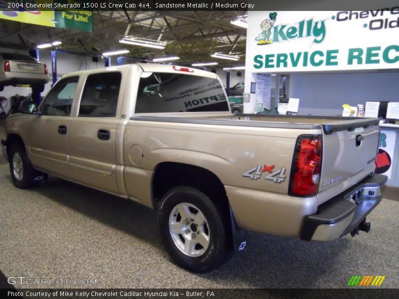 Sandstone Metallic / Medium Gray 2004 Chevrolet Silverado 1500 LS Crew Cab 4x4