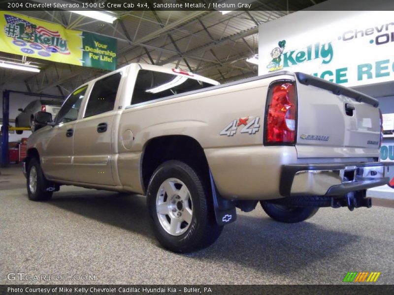 Sandstone Metallic / Medium Gray 2004 Chevrolet Silverado 1500 LS Crew Cab 4x4