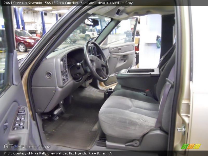 Sandstone Metallic / Medium Gray 2004 Chevrolet Silverado 1500 LS Crew Cab 4x4