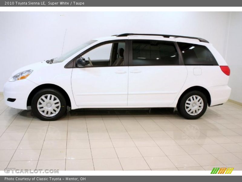 Super White / Taupe 2010 Toyota Sienna LE