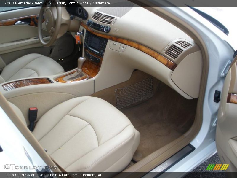 Arctic White / Cashmere 2008 Mercedes-Benz E 350 Sedan