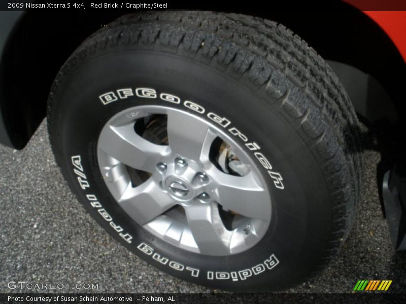 Red Brick / Graphite/Steel 2009 Nissan Xterra S 4x4