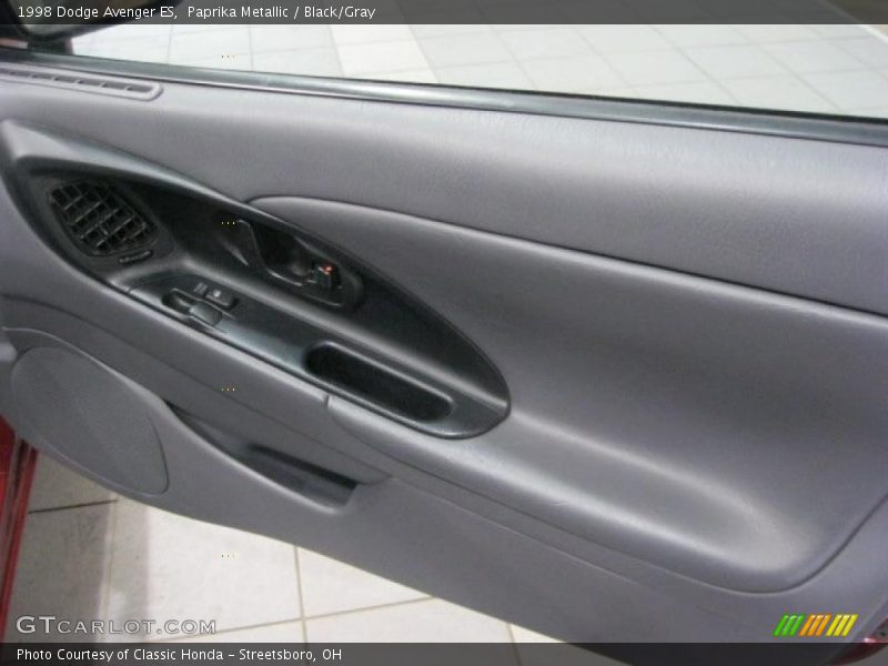 Paprika Metallic / Black/Gray 1998 Dodge Avenger ES