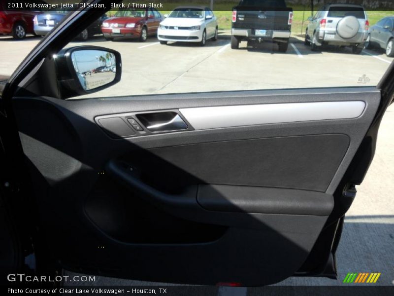 Black / Titan Black 2011 Volkswagen Jetta TDI Sedan