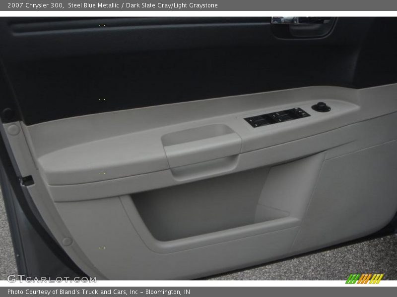 Steel Blue Metallic / Dark Slate Gray/Light Graystone 2007 Chrysler 300