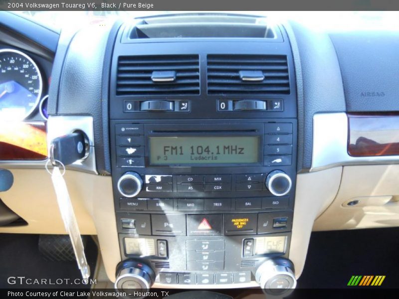 Black / Pure Beige 2004 Volkswagen Touareg V6