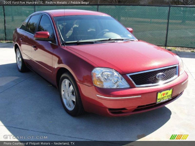 Redfire Metallic / Pebble Beige 2005 Ford Five Hundred SE