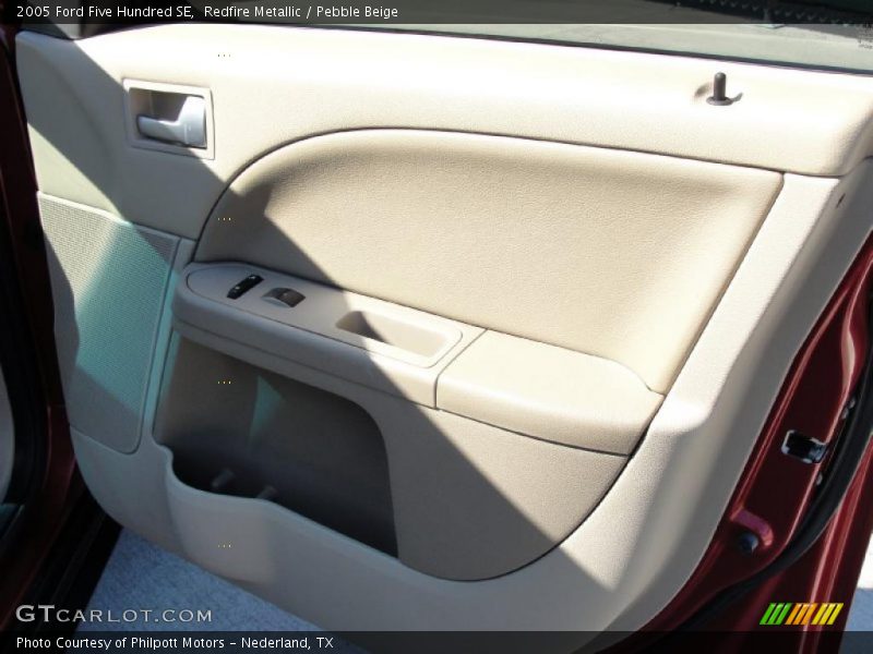 Redfire Metallic / Pebble Beige 2005 Ford Five Hundred SE
