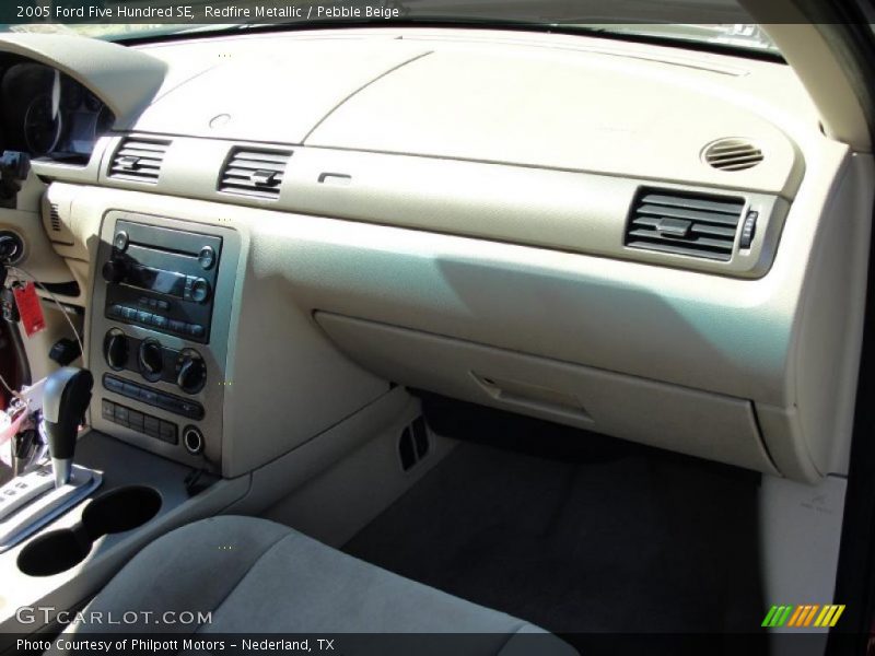 Redfire Metallic / Pebble Beige 2005 Ford Five Hundred SE