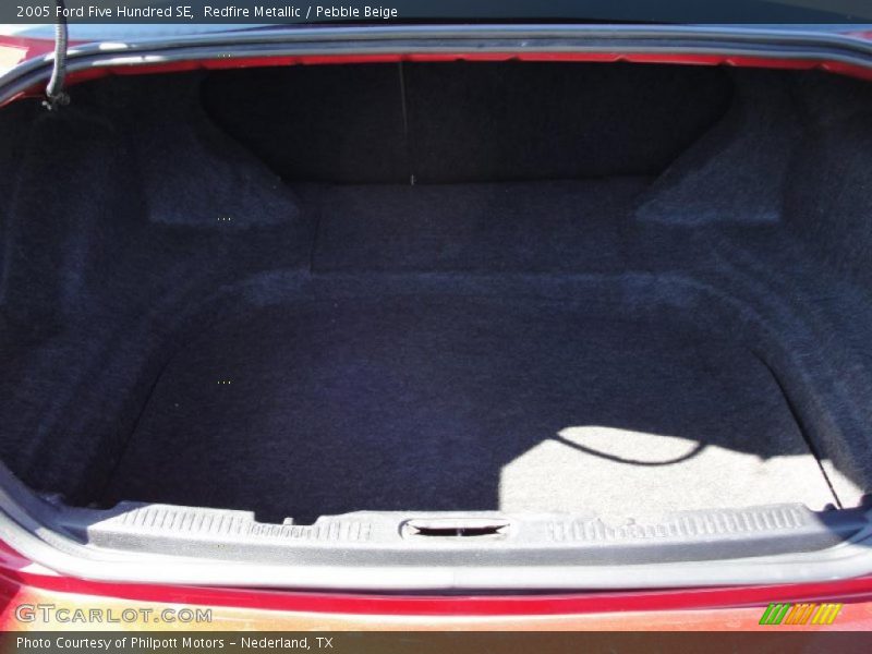 Redfire Metallic / Pebble Beige 2005 Ford Five Hundred SE