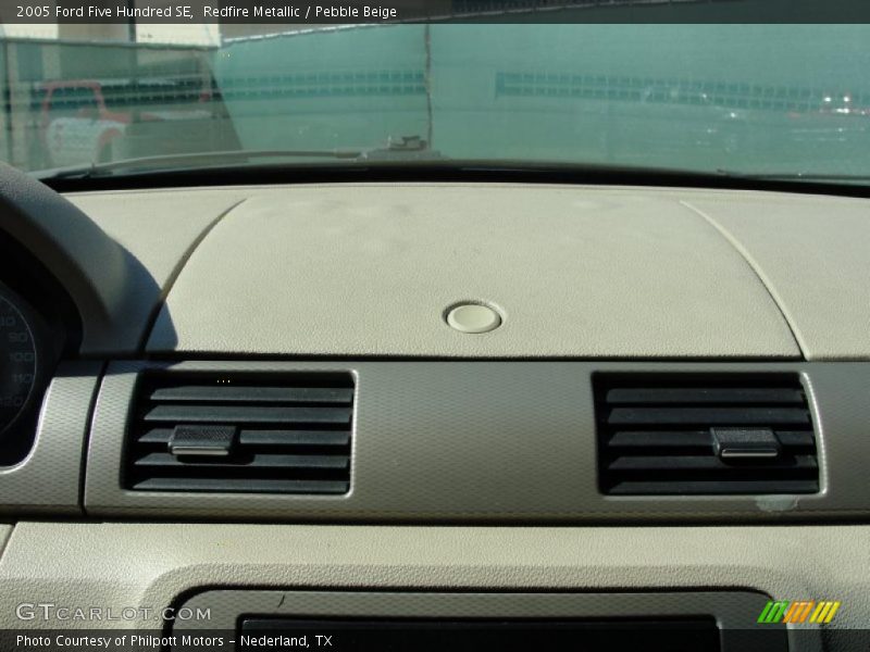 Redfire Metallic / Pebble Beige 2005 Ford Five Hundred SE