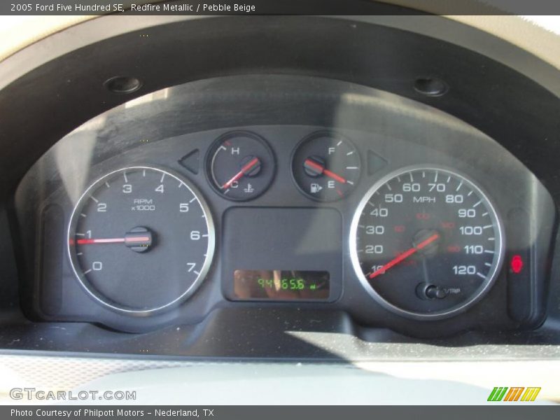 Redfire Metallic / Pebble Beige 2005 Ford Five Hundred SE
