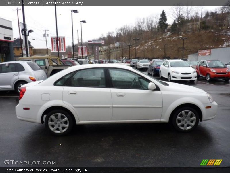 Absolute White / Gray 2004 Suzuki Forenza S