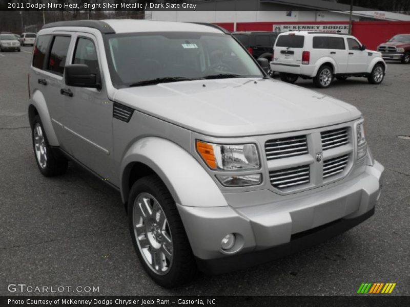 Bright Silver Metallic / Dark Slate Gray 2011 Dodge Nitro Heat