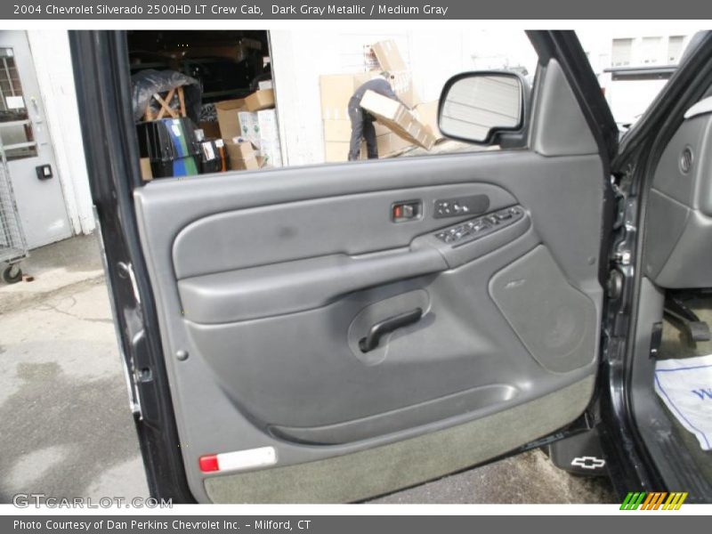 Dark Gray Metallic / Medium Gray 2004 Chevrolet Silverado 2500HD LT Crew Cab
