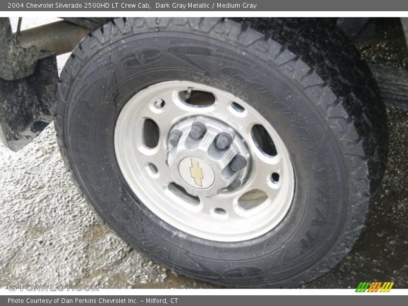 Dark Gray Metallic / Medium Gray 2004 Chevrolet Silverado 2500HD LT Crew Cab