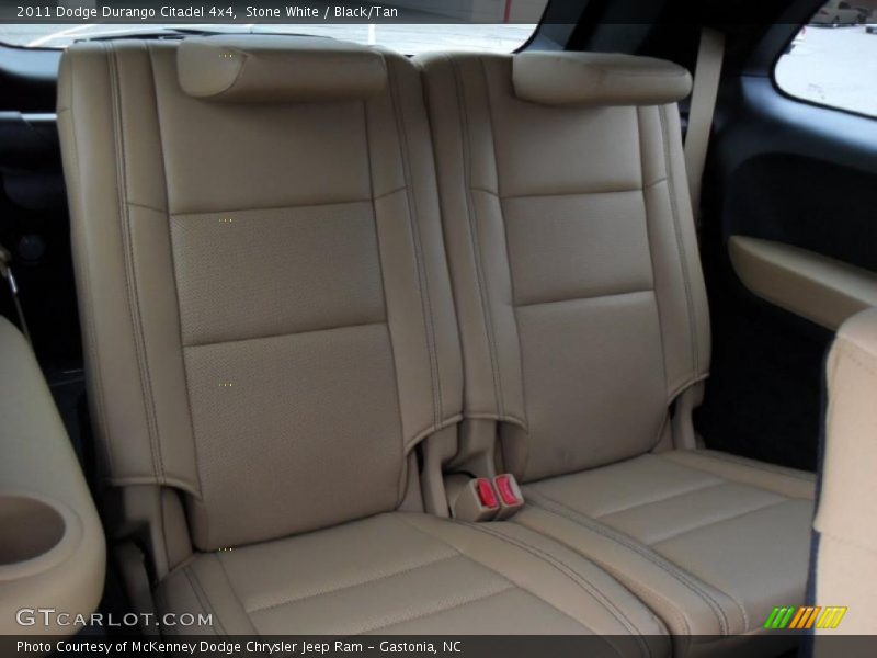  2011 Durango Citadel 4x4 Black/Tan Interior