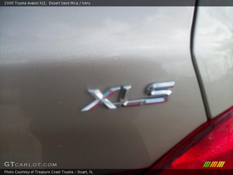 Desert Sand Mica / Ivory 2006 Toyota Avalon XLS