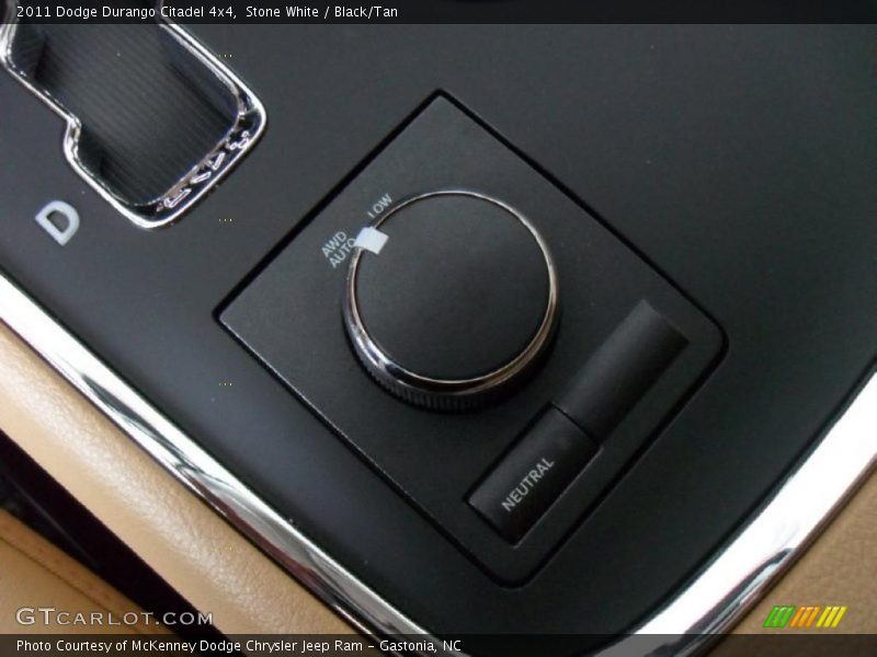 Stone White / Black/Tan 2011 Dodge Durango Citadel 4x4