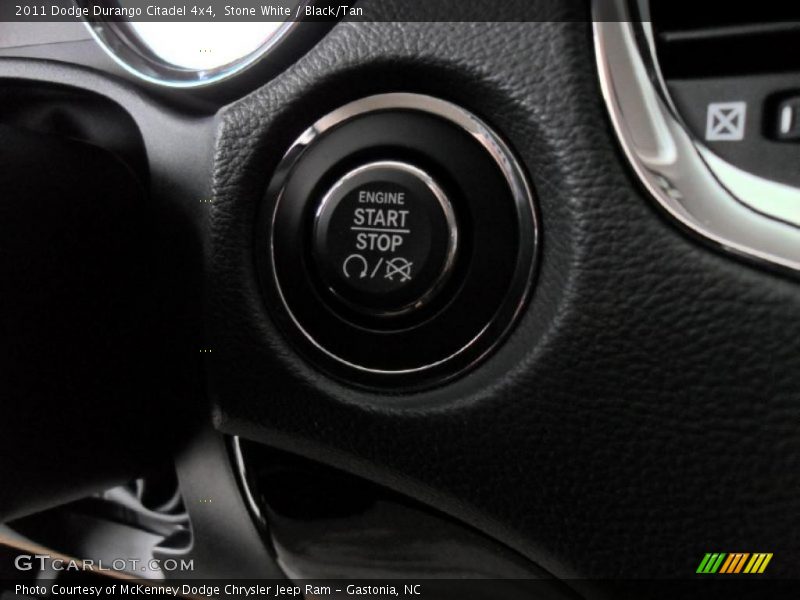 Stone White / Black/Tan 2011 Dodge Durango Citadel 4x4