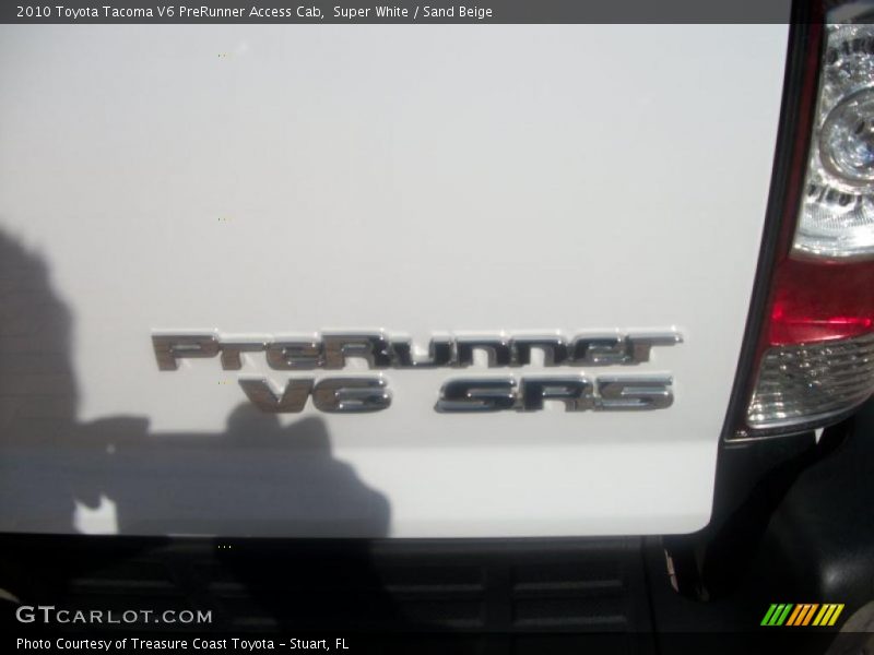 Super White / Sand Beige 2010 Toyota Tacoma V6 PreRunner Access Cab