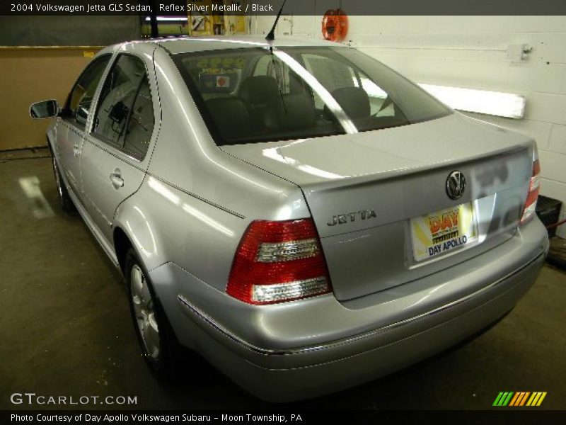 Reflex Silver Metallic / Black 2004 Volkswagen Jetta GLS Sedan