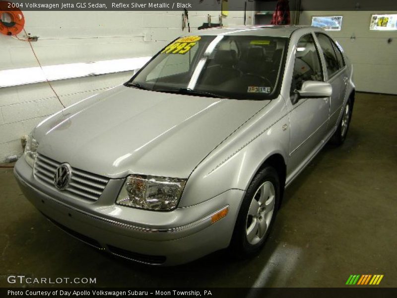 Reflex Silver Metallic / Black 2004 Volkswagen Jetta GLS Sedan