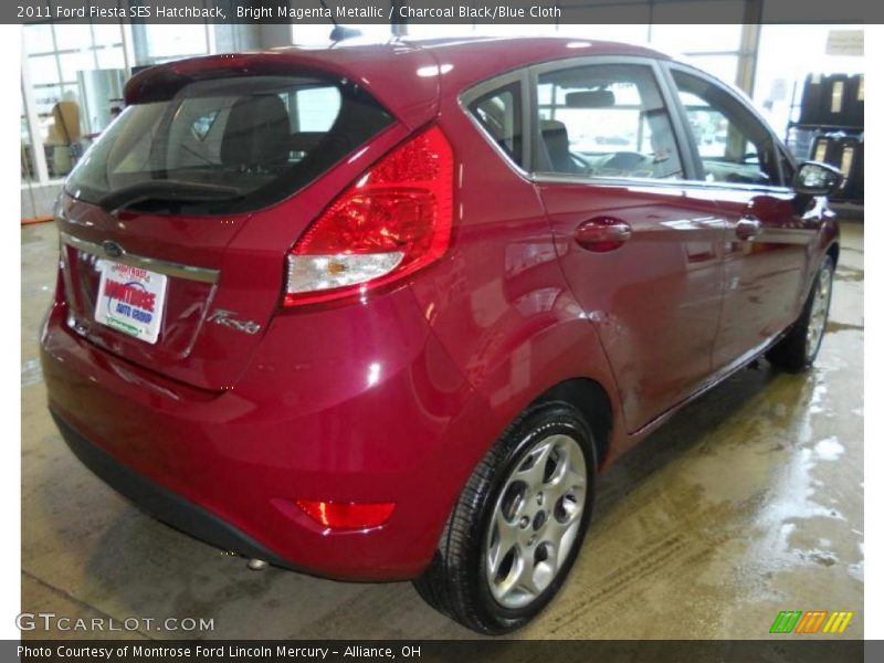 Bright Magenta Metallic / Charcoal Black/Blue Cloth 2011 Ford Fiesta SES Hatchback