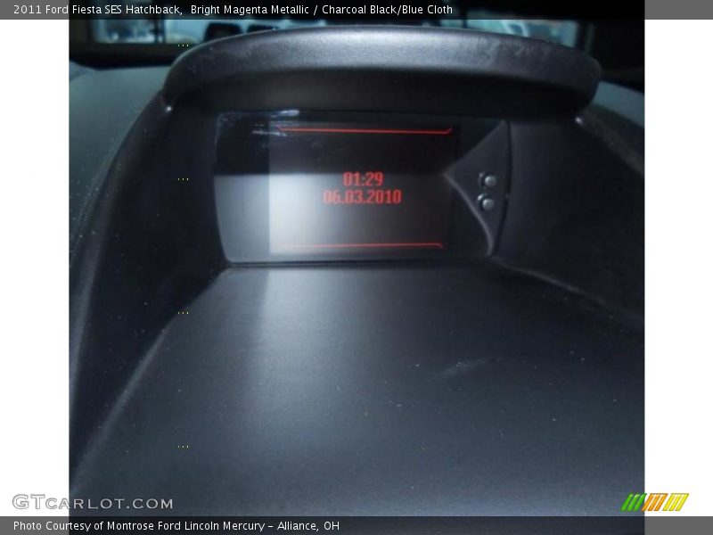 Bright Magenta Metallic / Charcoal Black/Blue Cloth 2011 Ford Fiesta SES Hatchback