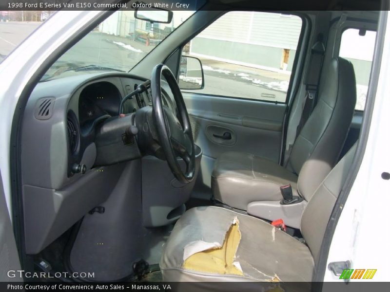 Oxford White / Grey 1998 Ford E Series Van E150 Commercial
