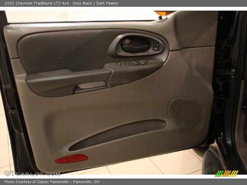 Onyx Black / Dark Pewter 2002 Chevrolet TrailBlazer LTZ 4x4