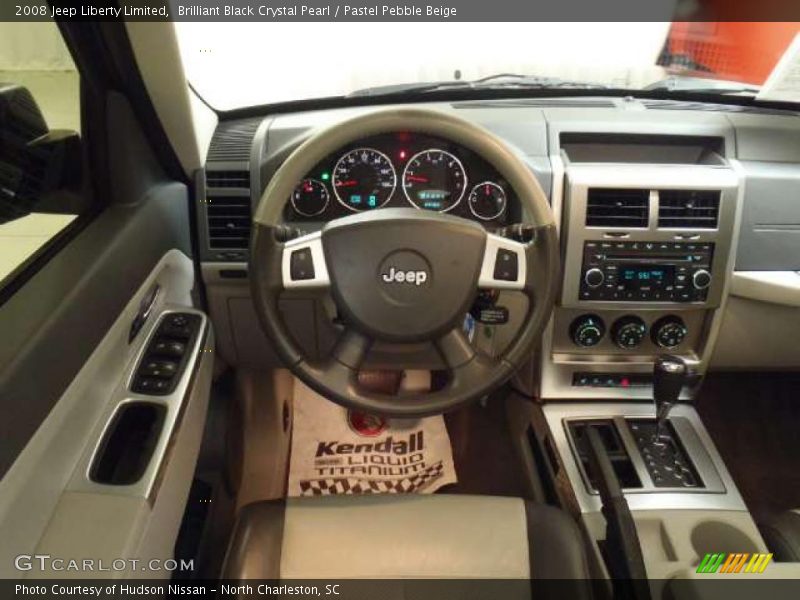 Brilliant Black Crystal Pearl / Pastel Pebble Beige 2008 Jeep Liberty Limited