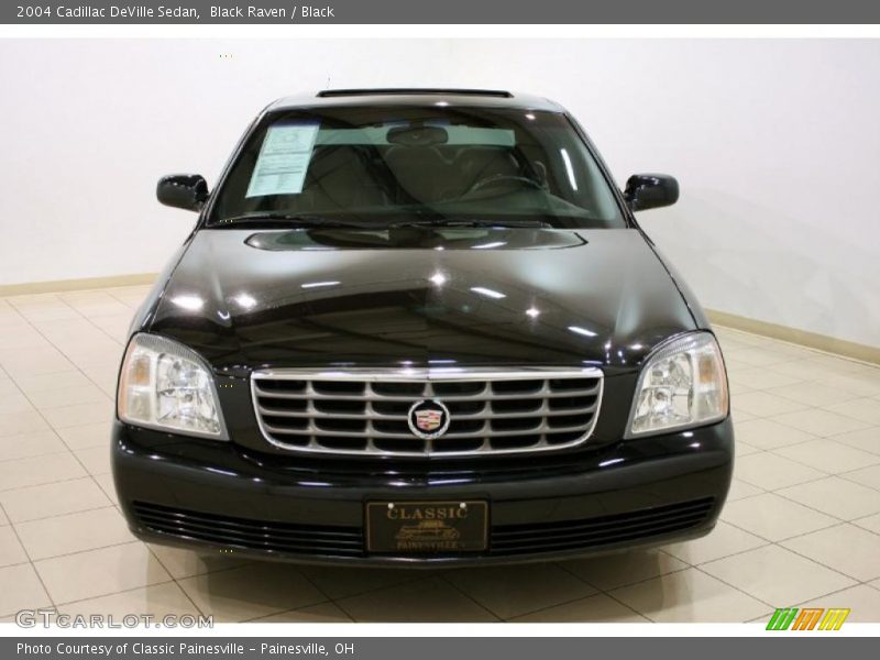 Black Raven / Black 2004 Cadillac DeVille Sedan