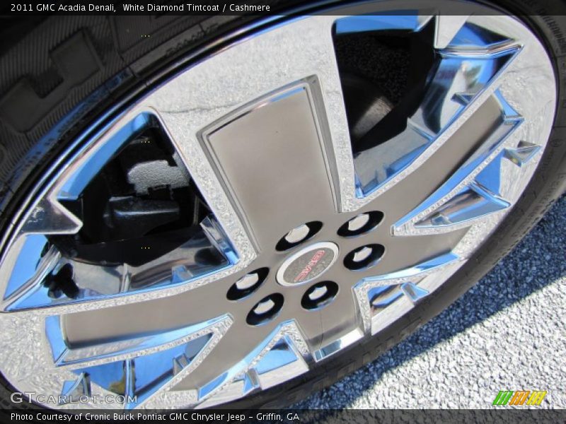 White Diamond Tintcoat / Cashmere 2011 GMC Acadia Denali