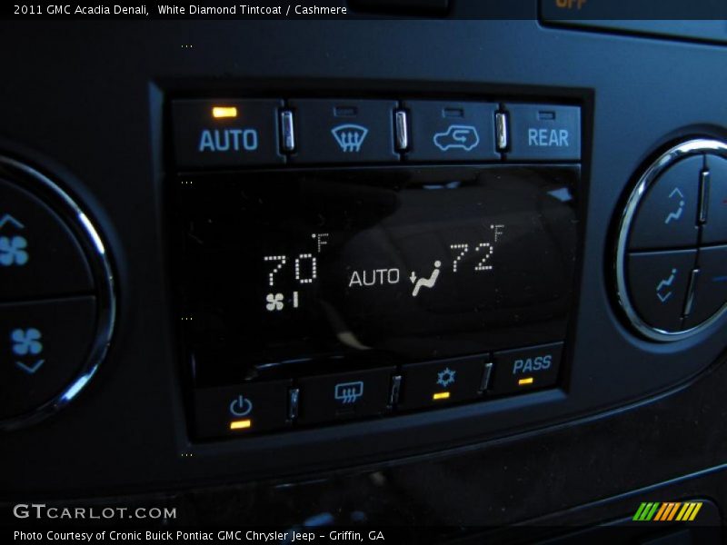 Controls of 2011 Acadia Denali