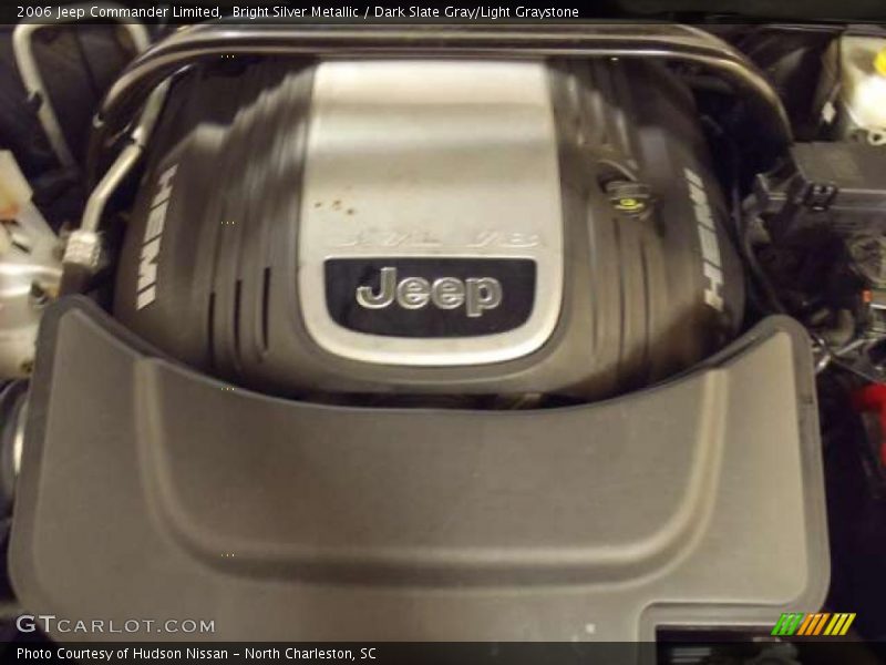 Bright Silver Metallic / Dark Slate Gray/Light Graystone 2006 Jeep Commander Limited