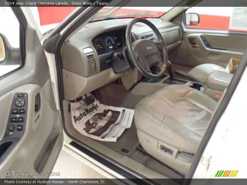 Stone White / Taupe 2004 Jeep Grand Cherokee Laredo