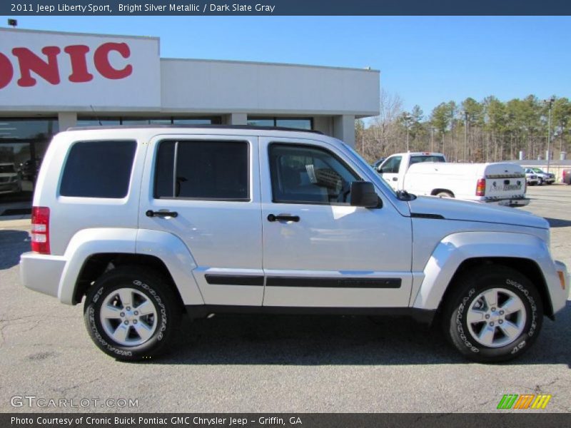 Bright Silver Metallic / Dark Slate Gray 2011 Jeep Liberty Sport