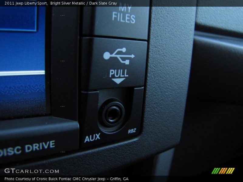 Bright Silver Metallic / Dark Slate Gray 2011 Jeep Liberty Sport