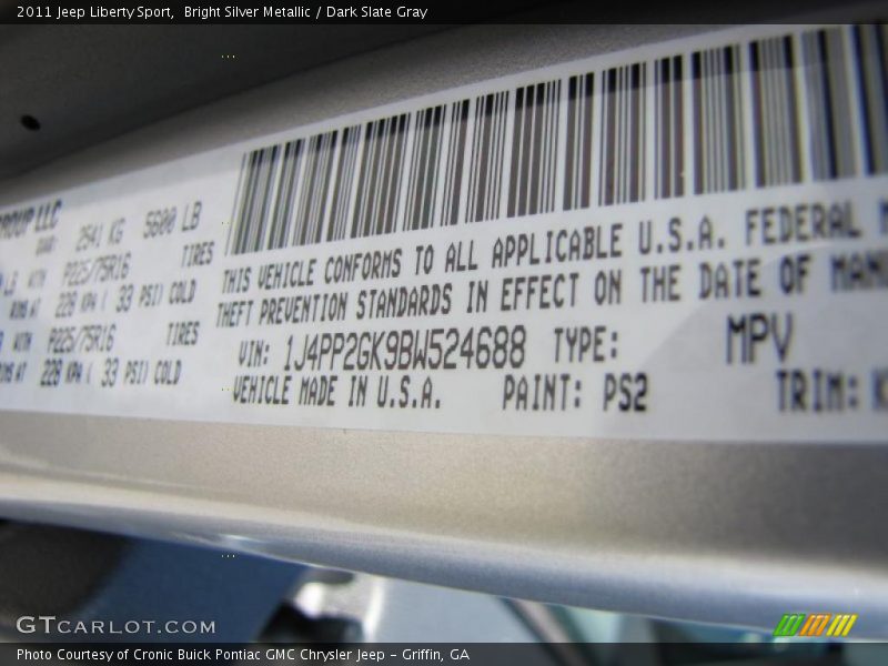 Bright Silver Metallic / Dark Slate Gray 2011 Jeep Liberty Sport