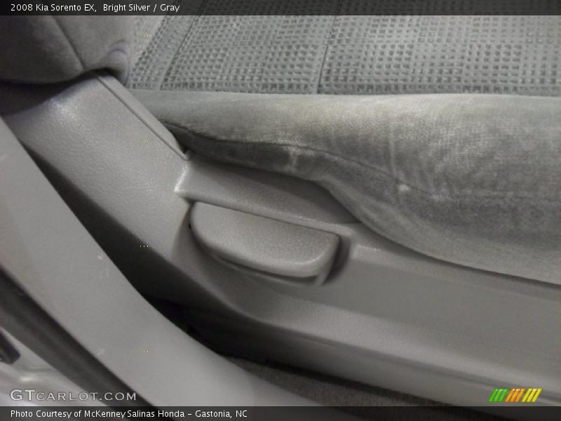 Bright Silver / Gray 2008 Kia Sorento EX